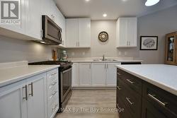 Lots of Counter Space -