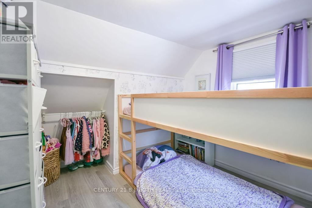 9920 County 10 Road, Clearview, ON - Indoor Photo Showing Other Room