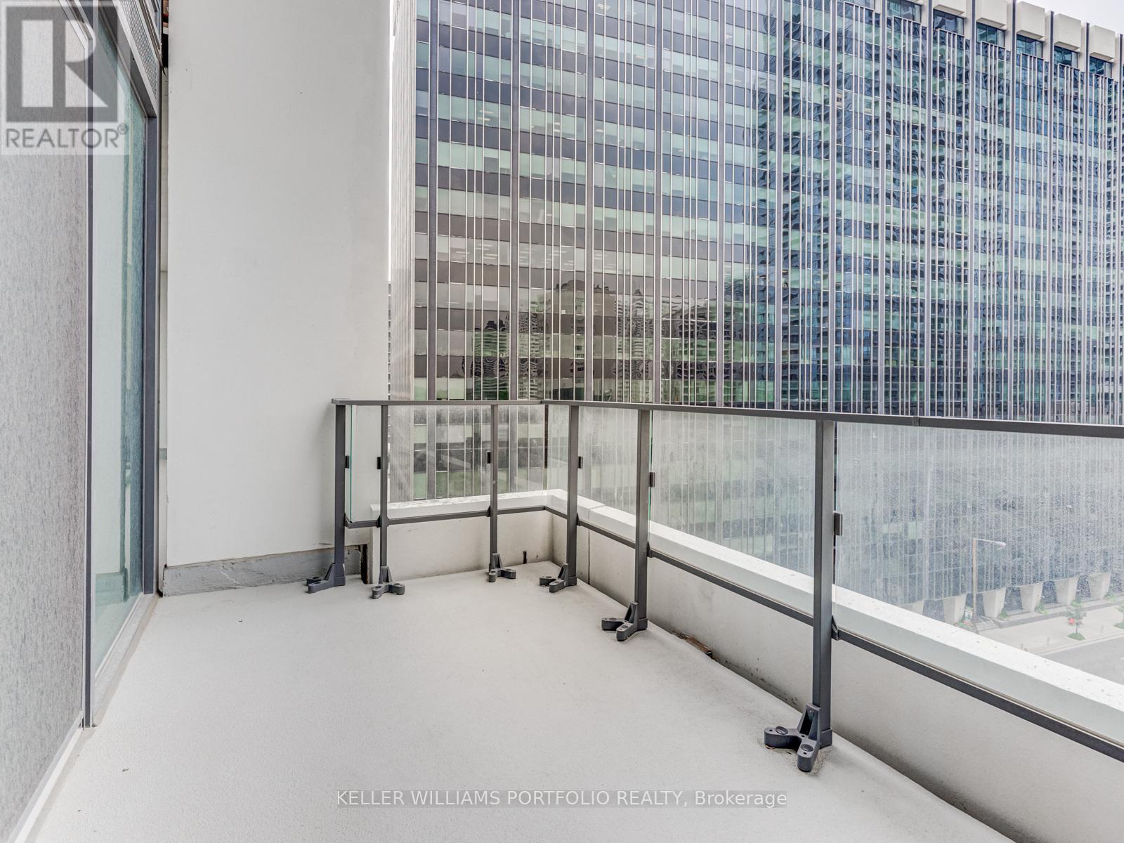 1013 - 5 Soudan Avenue, Toronto, ON - Outdoor With Balcony