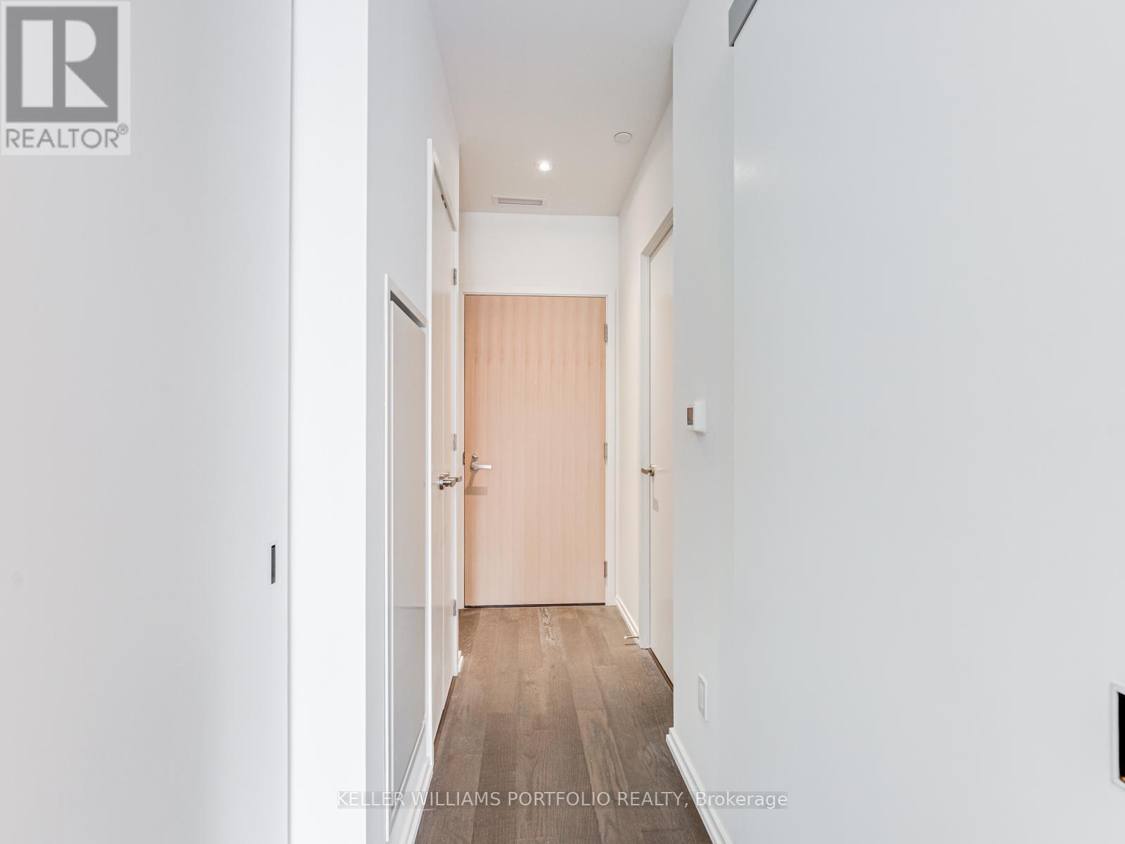 1013 - 5 Soudan Avenue, Toronto, ON - Indoor Photo Showing Other Room