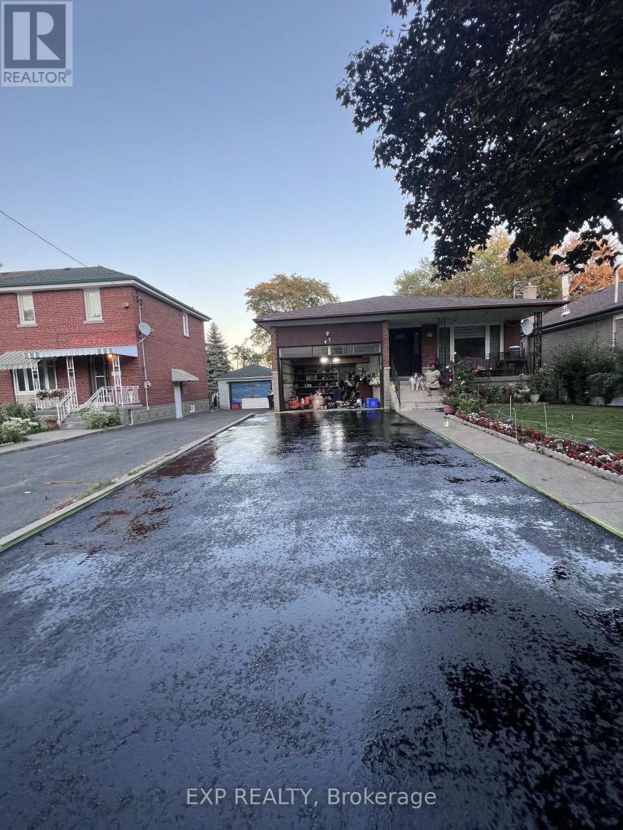 Bsmt - 47 Winter Avenue, Toronto, ON - Outdoor