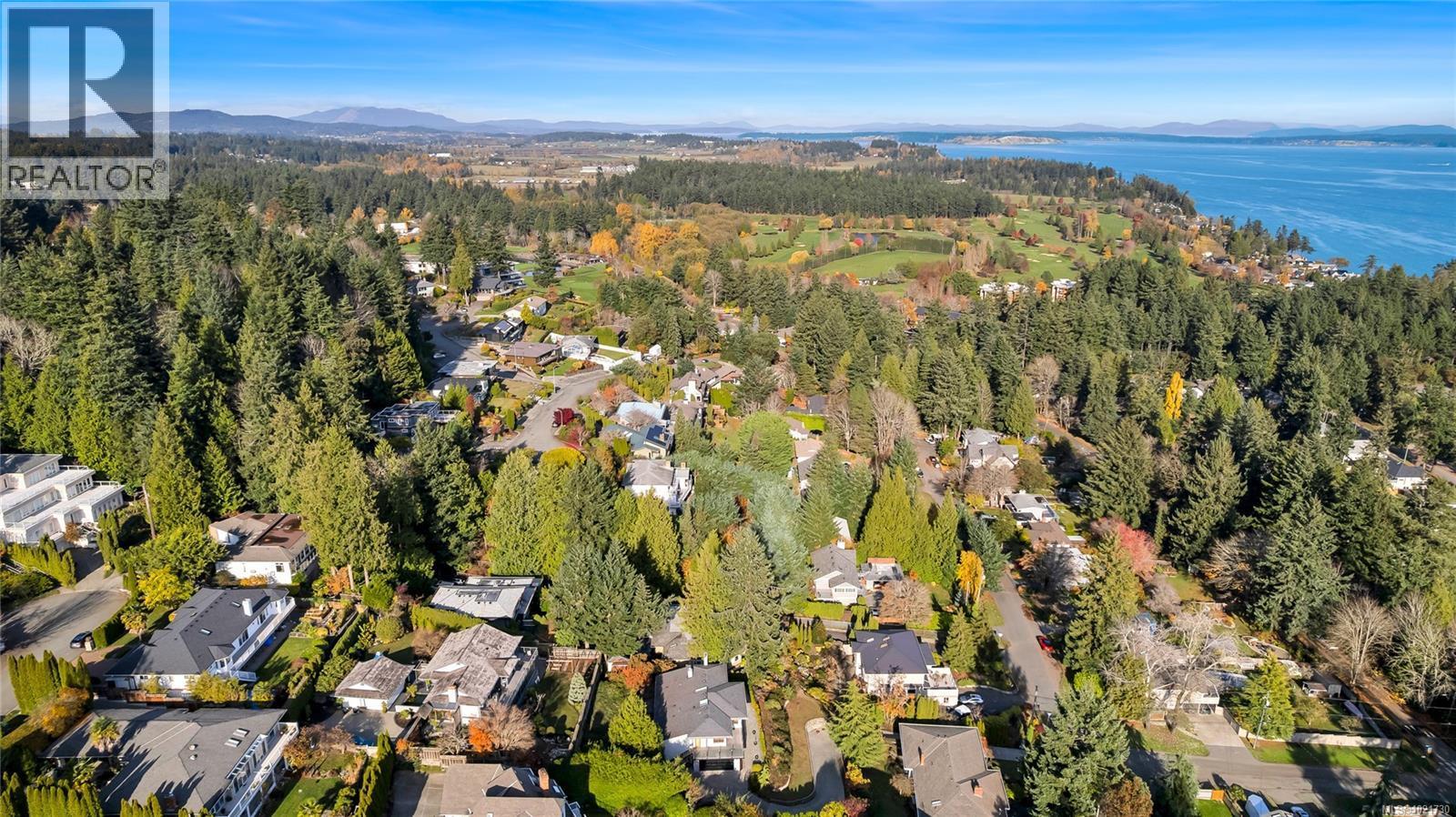 5198 Beckton Rd, Saanich, BC - Outdoor With View