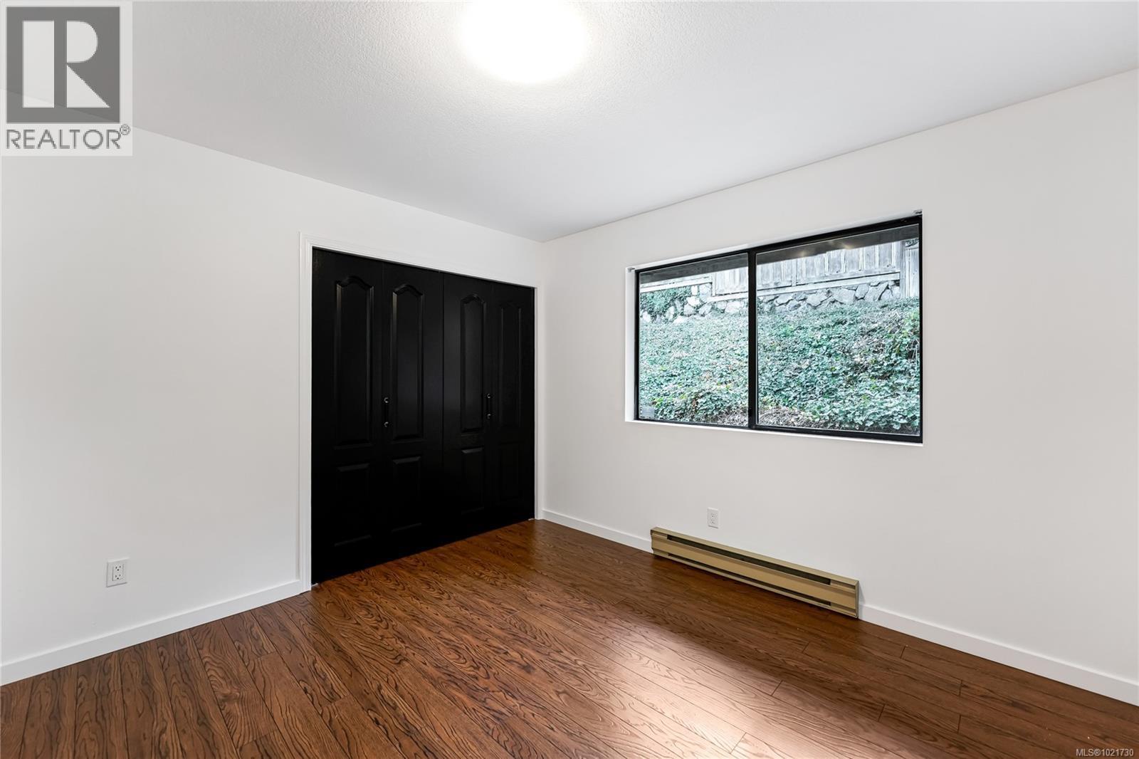 5198 Beckton Rd, Saanich, BC - Indoor Photo Showing Other Room