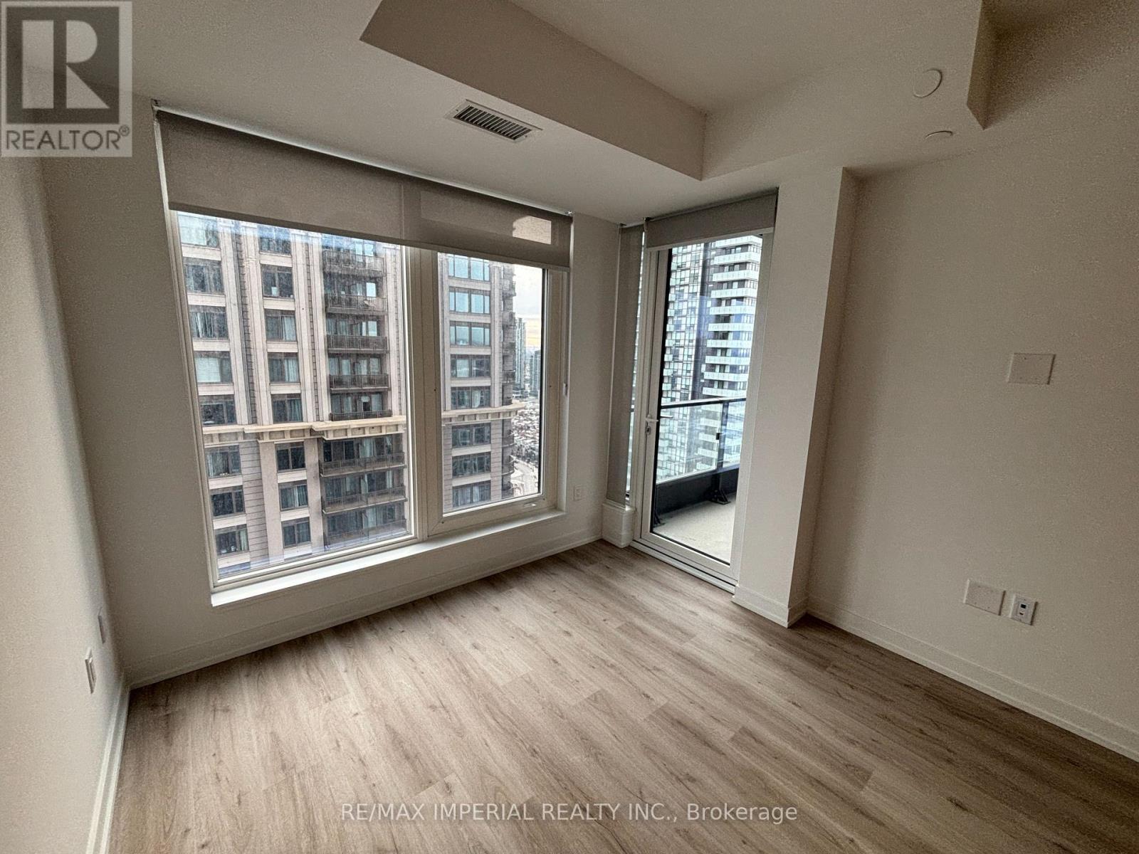 3306 - 395 Square One Drive, Mississauga, ON - Indoor Photo Showing Other Room