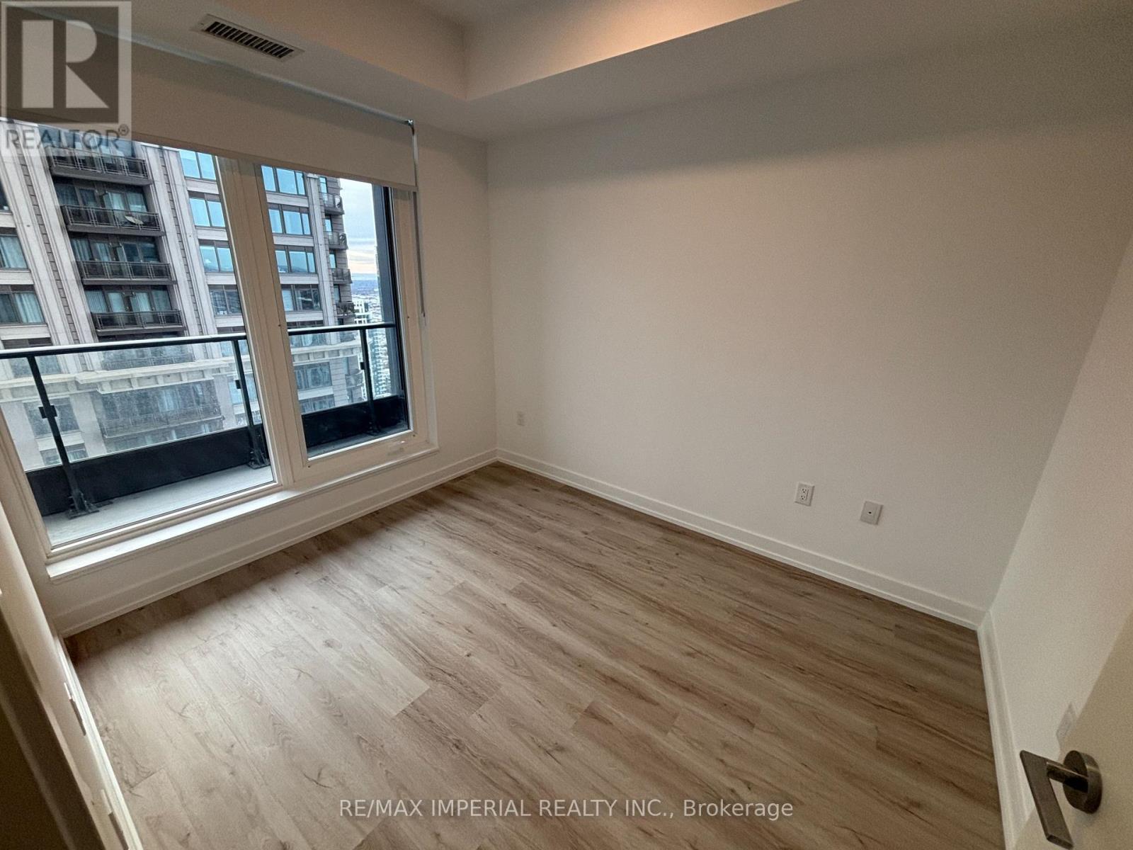 3306 - 395 Square One Drive, Mississauga, ON - Indoor Photo Showing Other Room