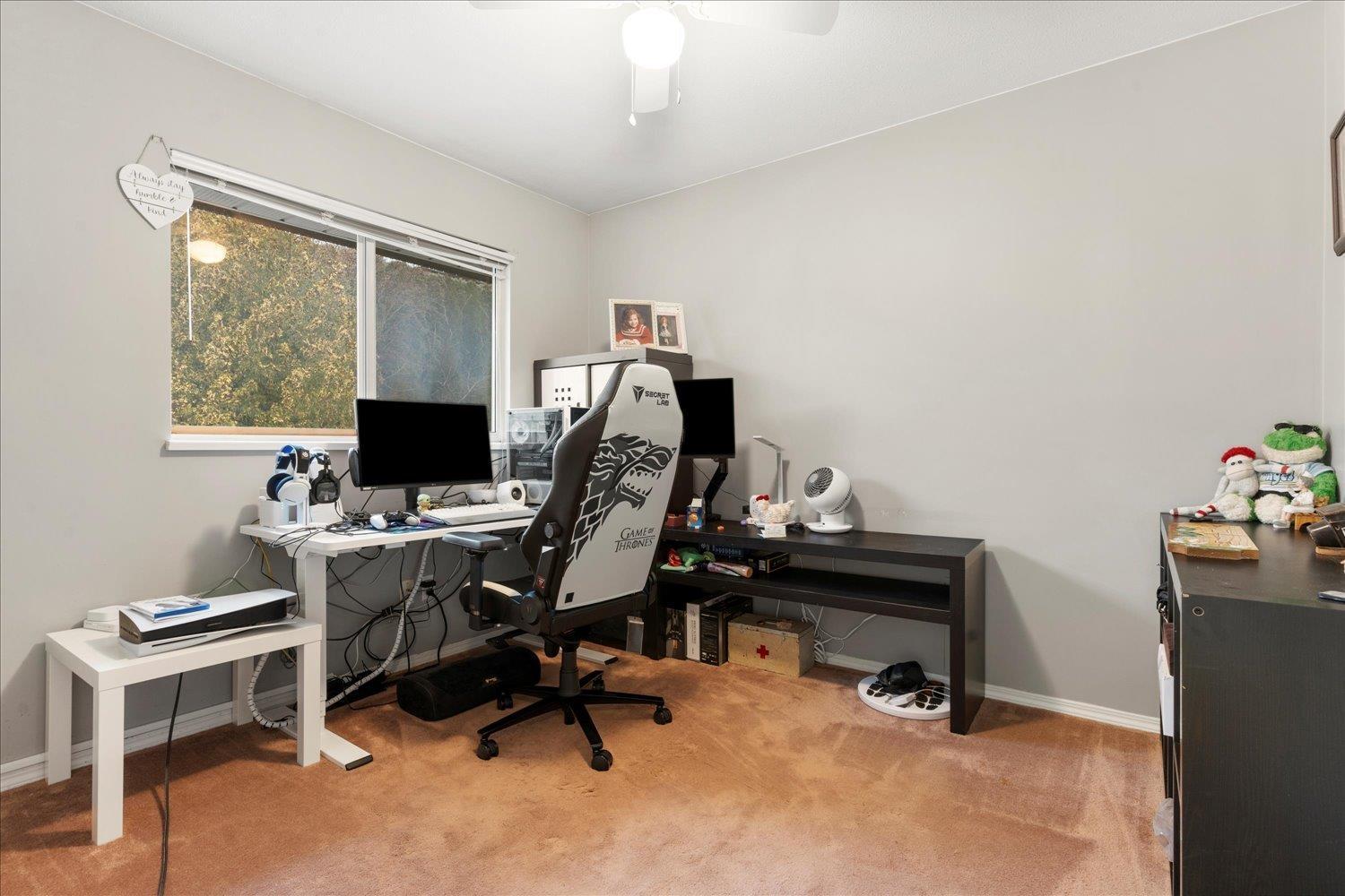 34615 Baldwin Road, Abbotsford, BC - Indoor Photo Showing Office