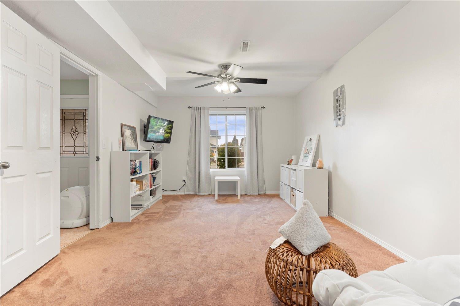 34615 Baldwin Road, Abbotsford, BC - Indoor