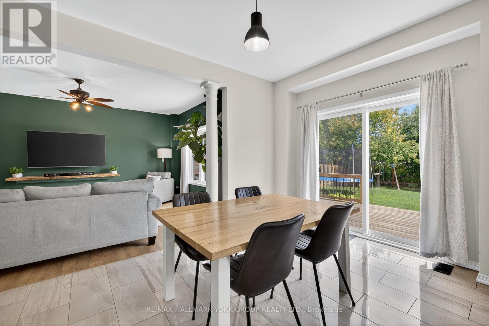 78 Rennie Street, Brock, ON - Indoor