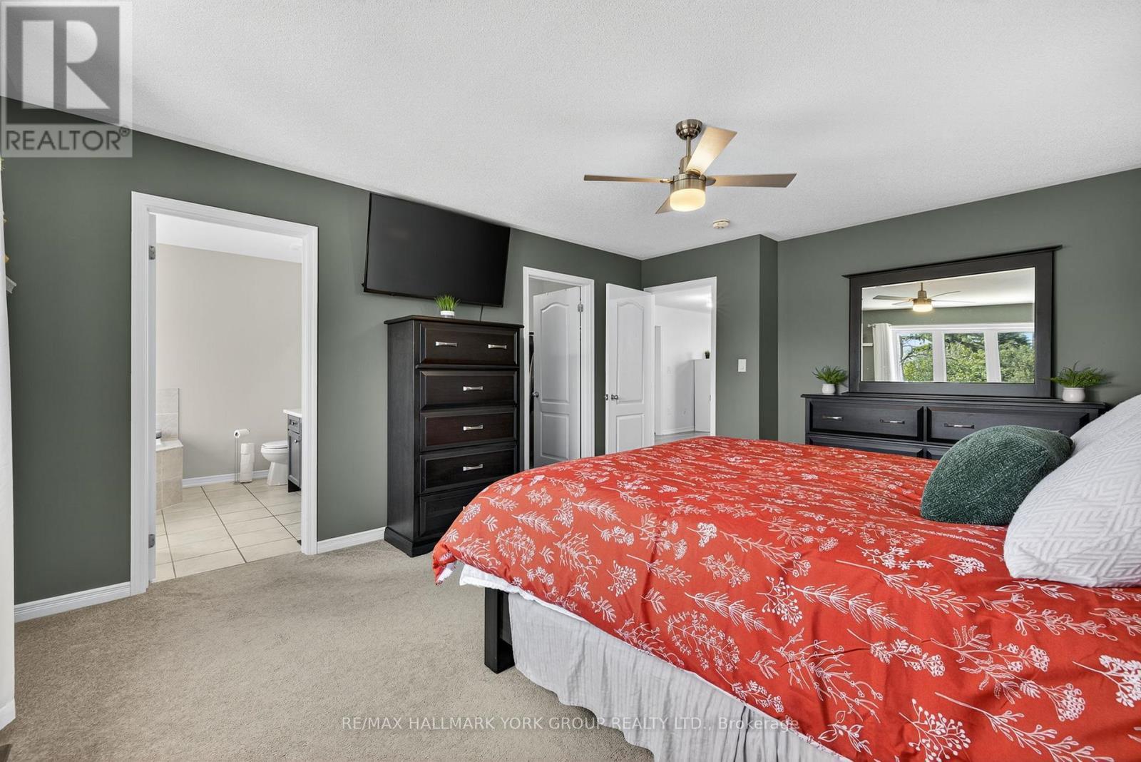 78 Rennie Street, Brock, ON - Indoor Photo Showing Bedroom