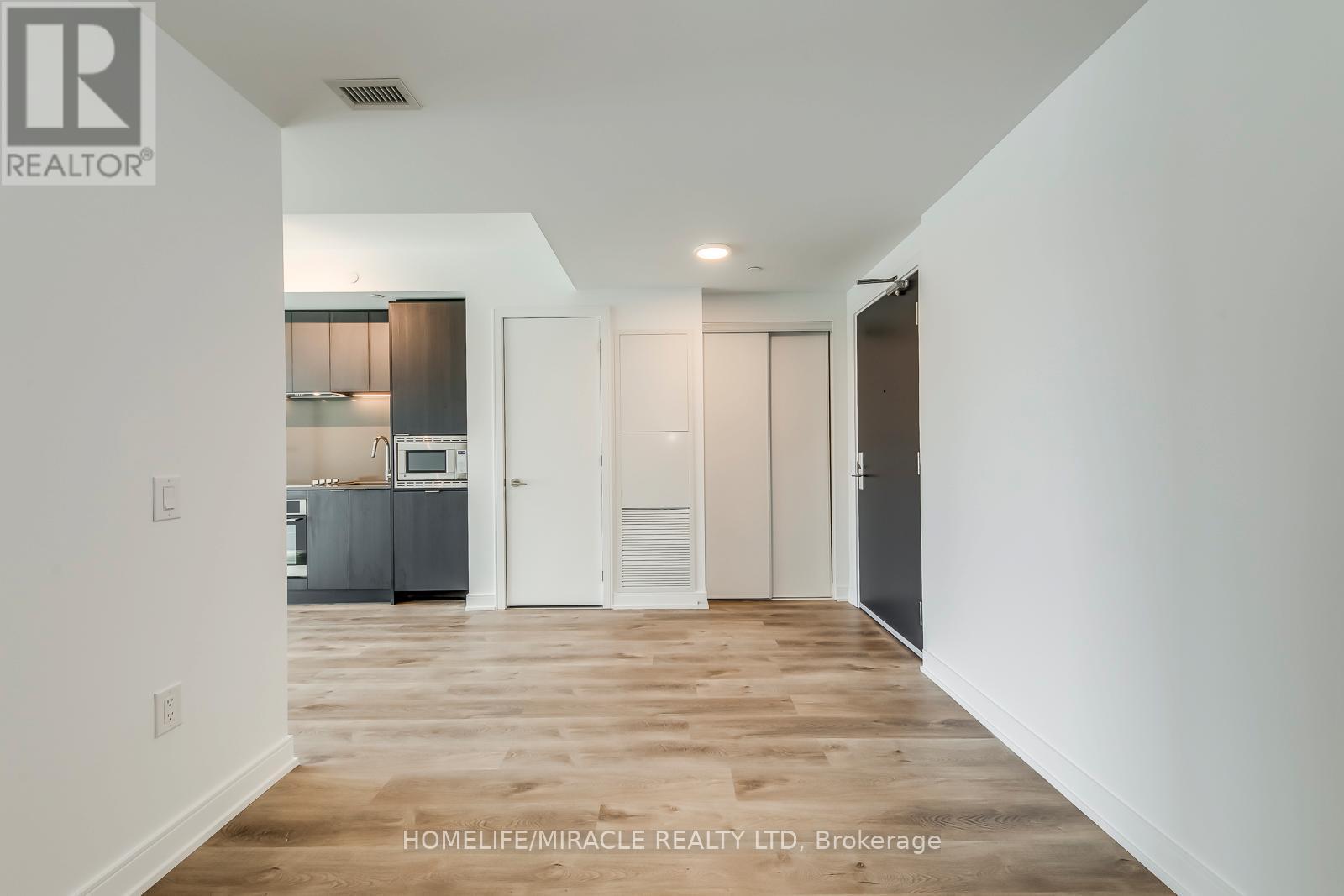 406 - 3009 Novar Road, Mississauga, ON - Indoor Photo Showing Other Room