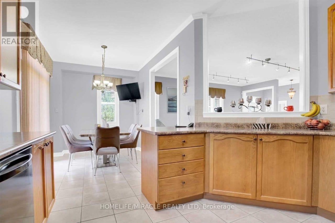 Upper - 51 Connolly Crescent, Brampton, ON - Indoor