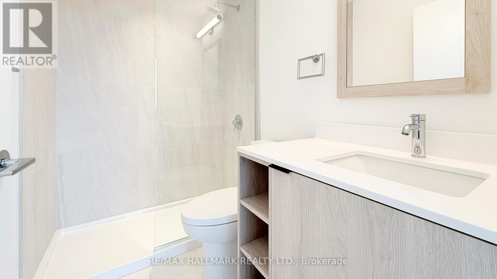 510 - 1007 The Queensway, Toronto, ON - Indoor Photo Showing Bathroom