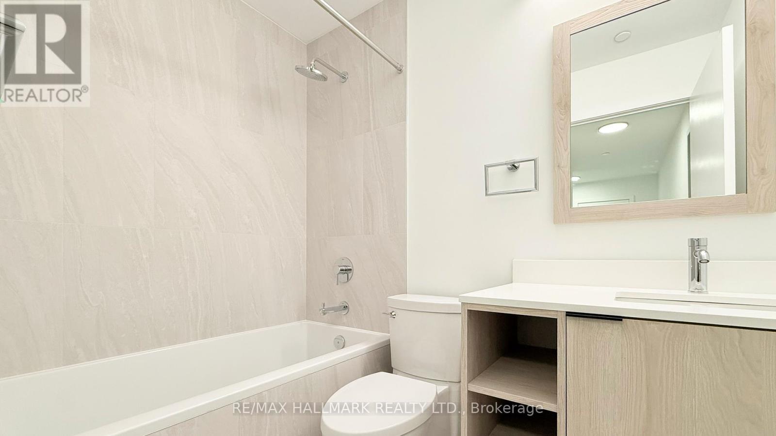 510 - 1007 The Queensway, Toronto, ON - Indoor Photo Showing Bathroom