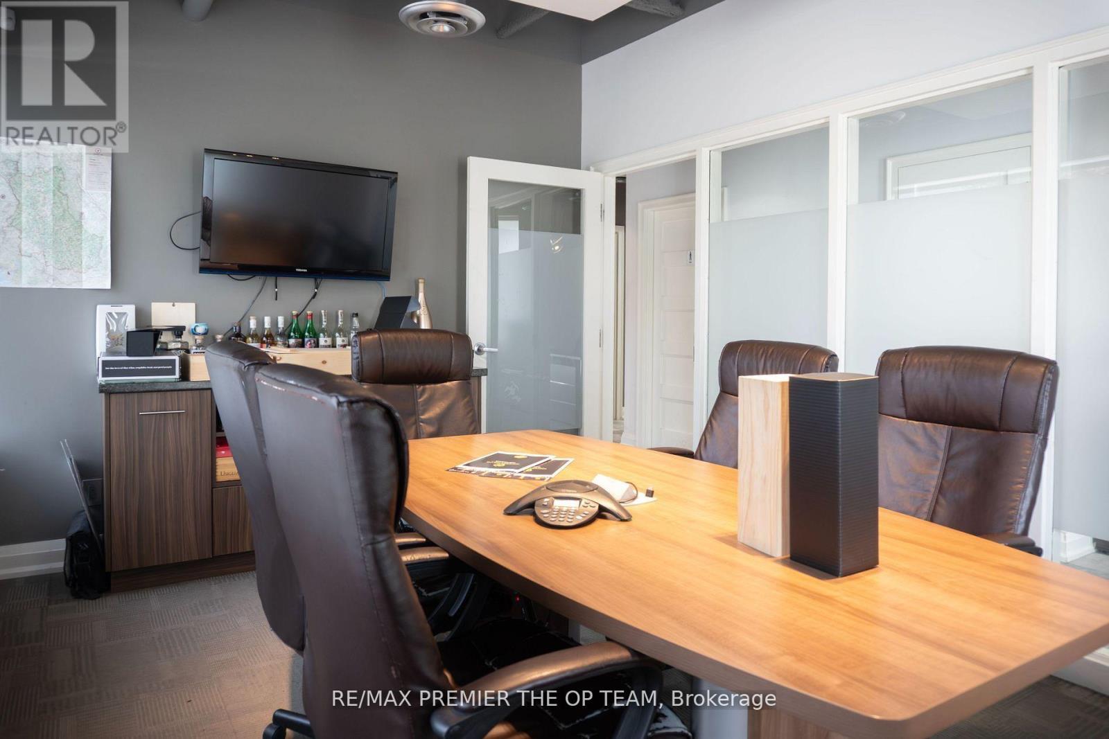 1 Main - 2900 Langstaff Road, Vaughan, ON