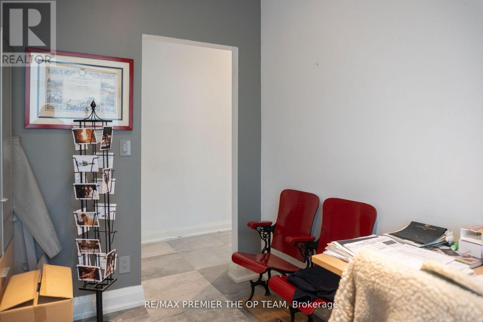 1 Main - 2900 Langstaff Road, Vaughan, ON