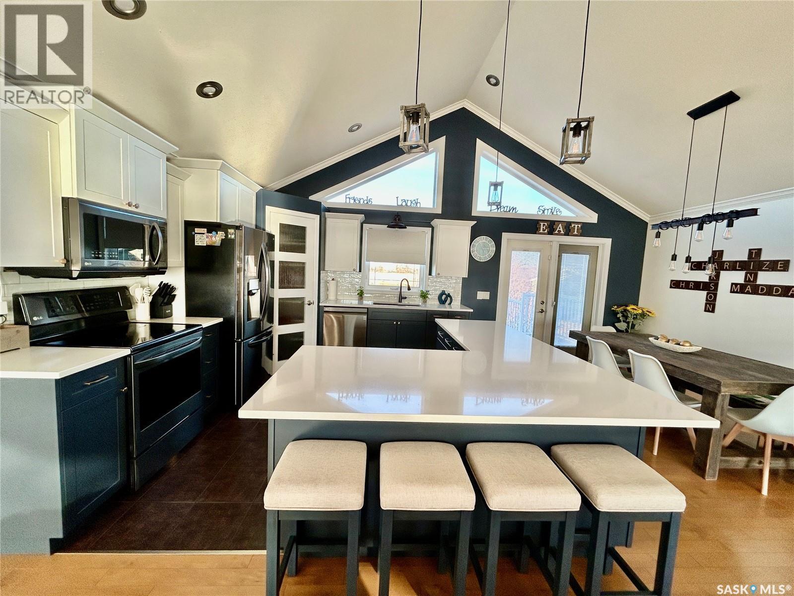 24 Pape Drive, Humboldt Rm No. 370, SK - Indoor