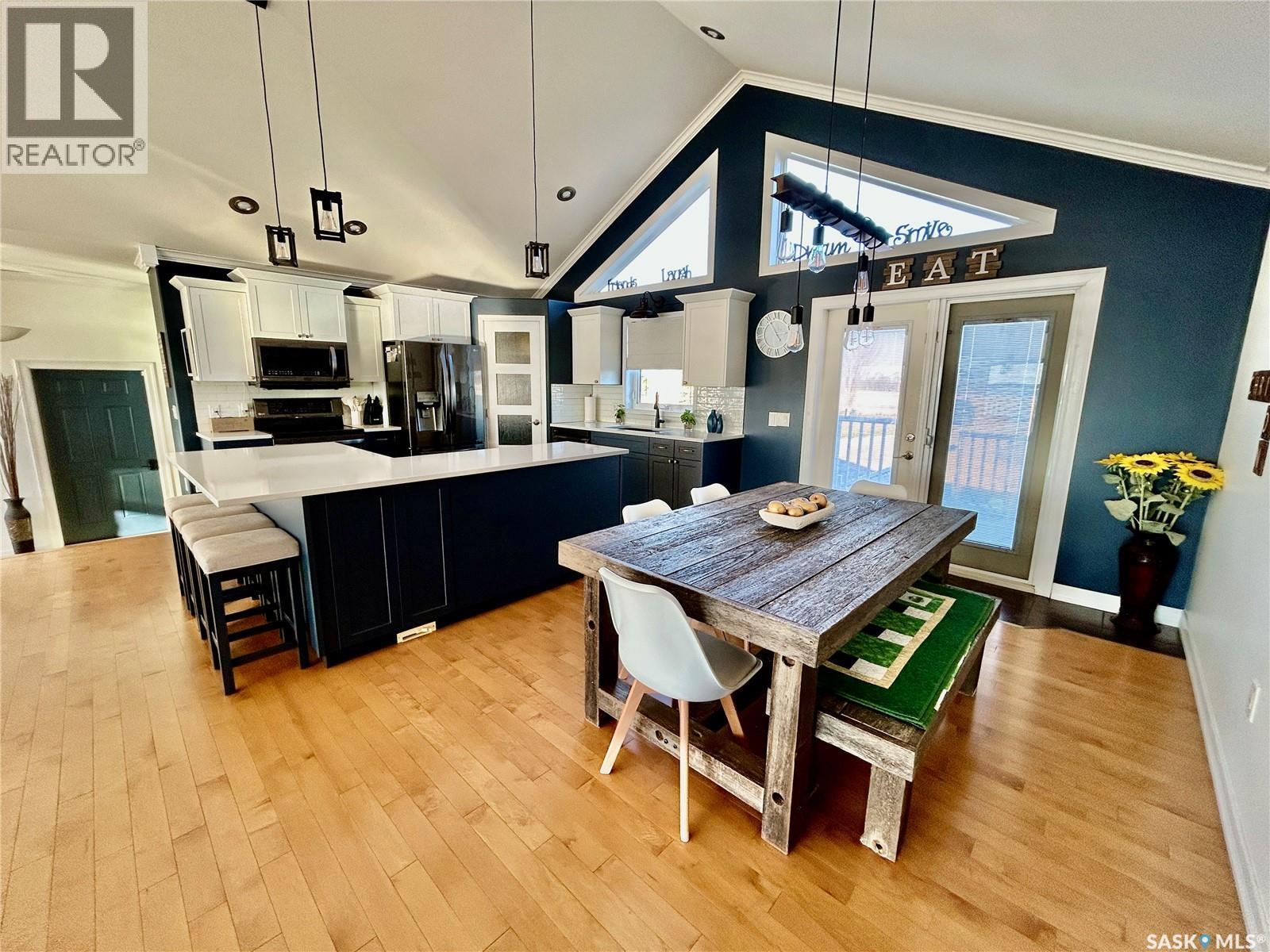 24 Pape Drive, Humboldt Rm No. 370, SK - Indoor Photo Showing Dining Room