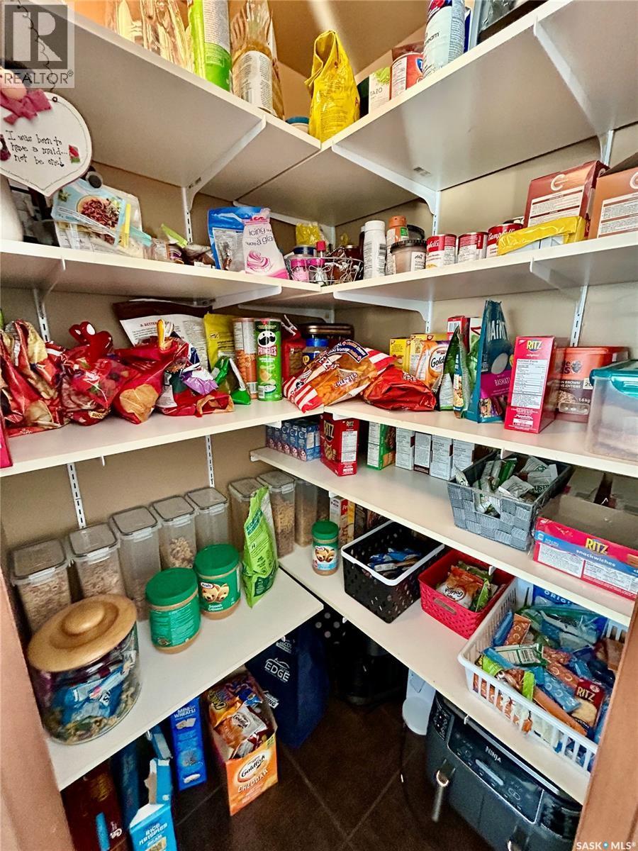 24 Pape Drive, Humboldt Rm No. 370, SK - Indoor With Storage