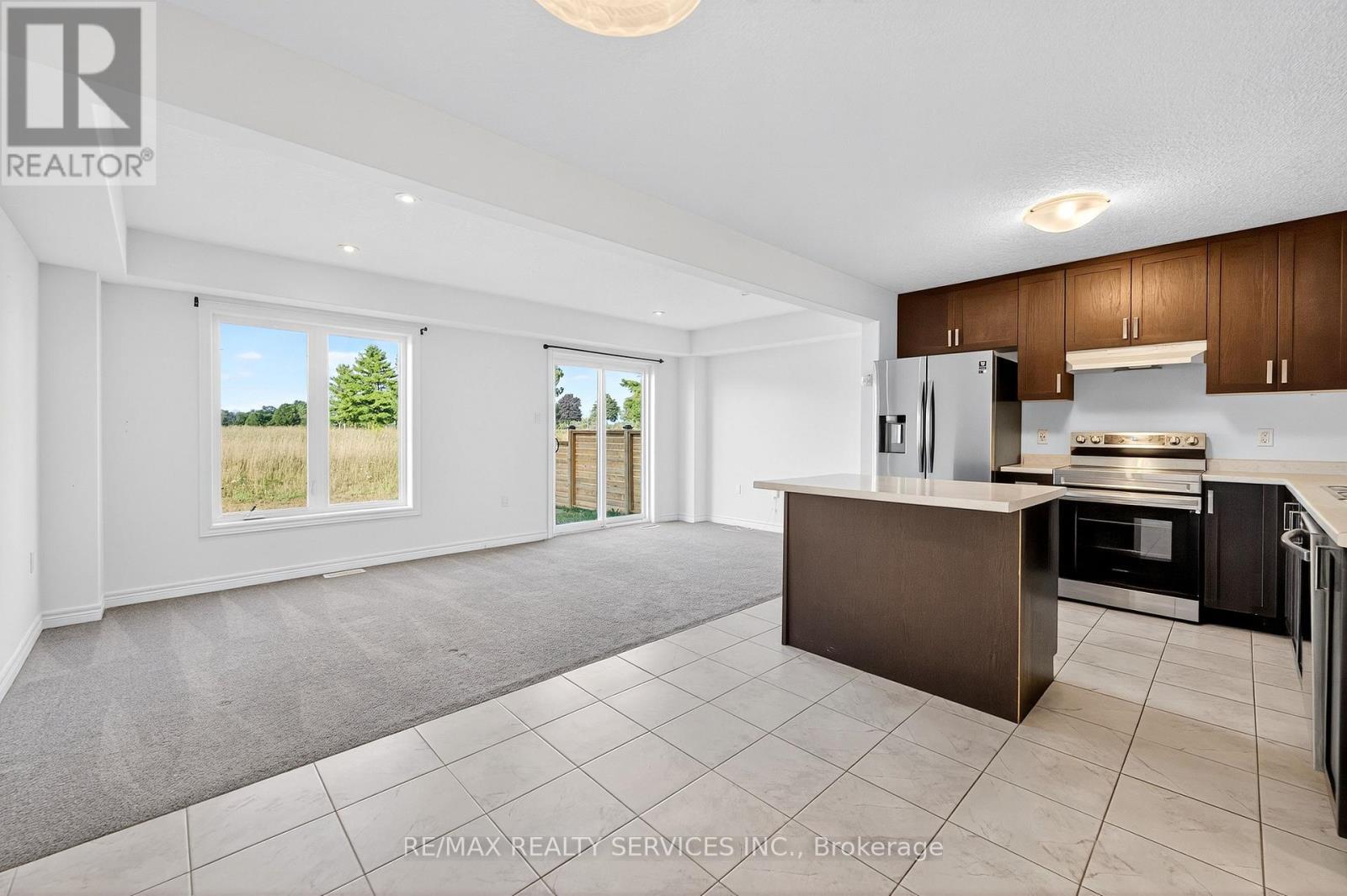 119 Stan Baker Boulevard, Grey Highlands, ON - Indoor Photo Showing Kitchen