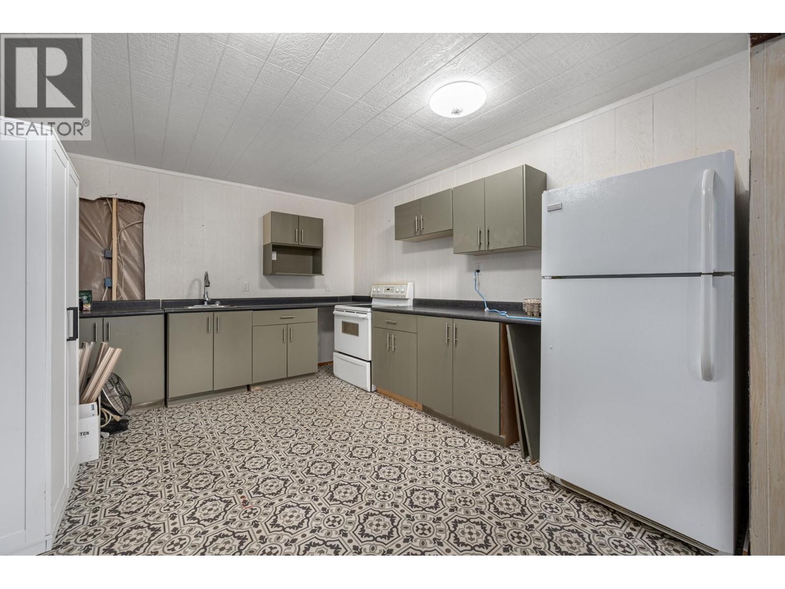 6668 Kamloops Vernon (Hwy 97) Highway, Westwold, BC