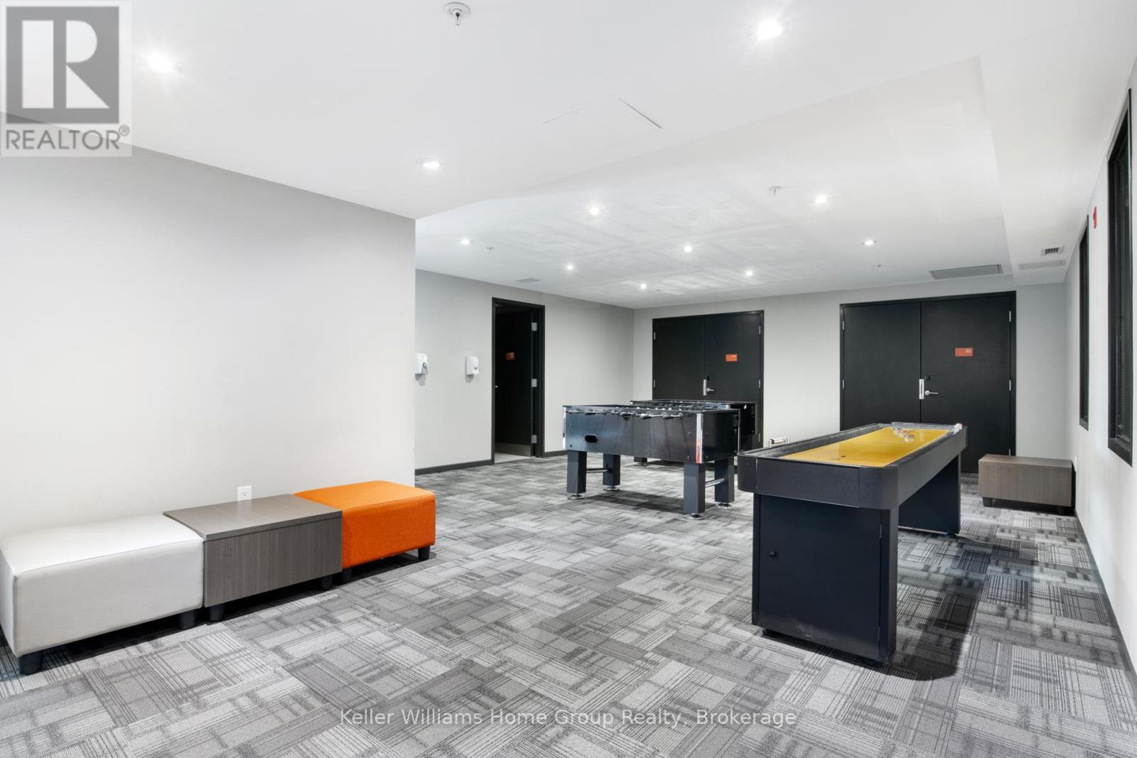 417 - 1291 Gordon Street, Guelph (Kortright East), ON - Indoor