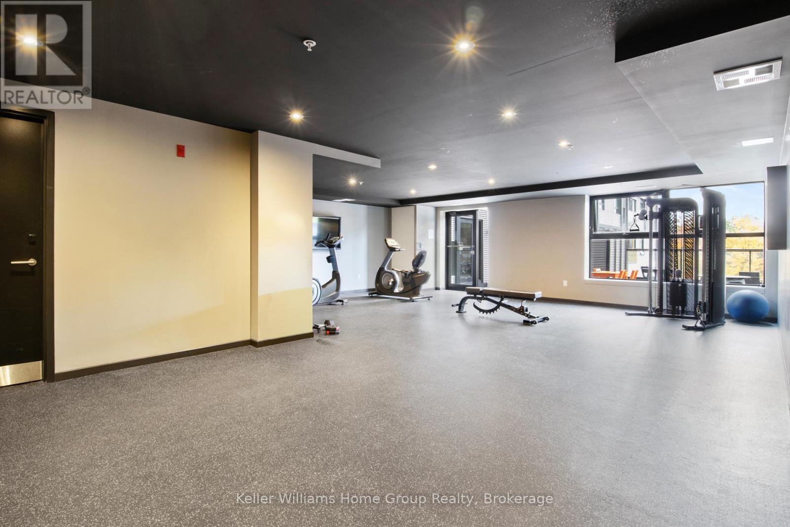 417 - 1291 Gordon Street, Guelph (Kortright East), ON - Indoor Photo Showing Gym Room