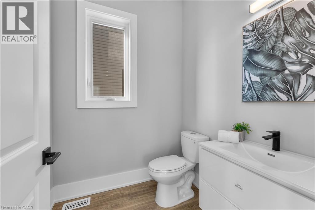 51 Alicia Crescent, Thorold, ON - Indoor Photo Showing Bathroom