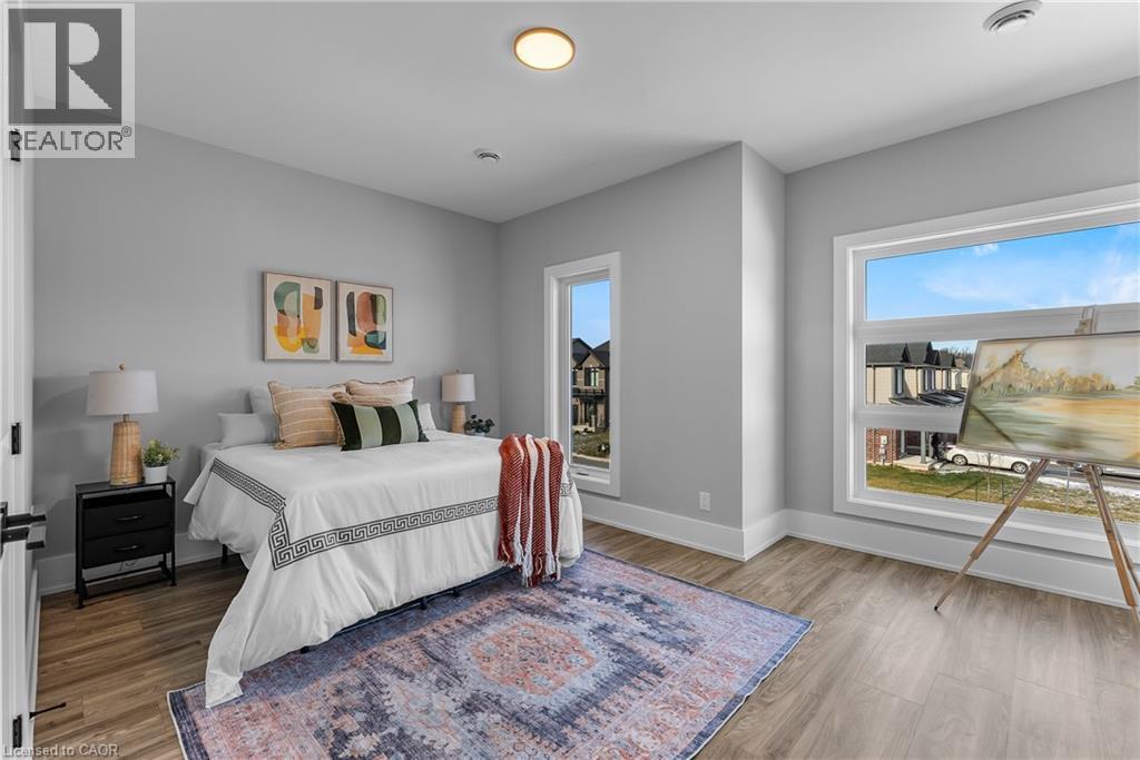 51 Alicia Crescent, Thorold, ON - Indoor Photo Showing Bedroom