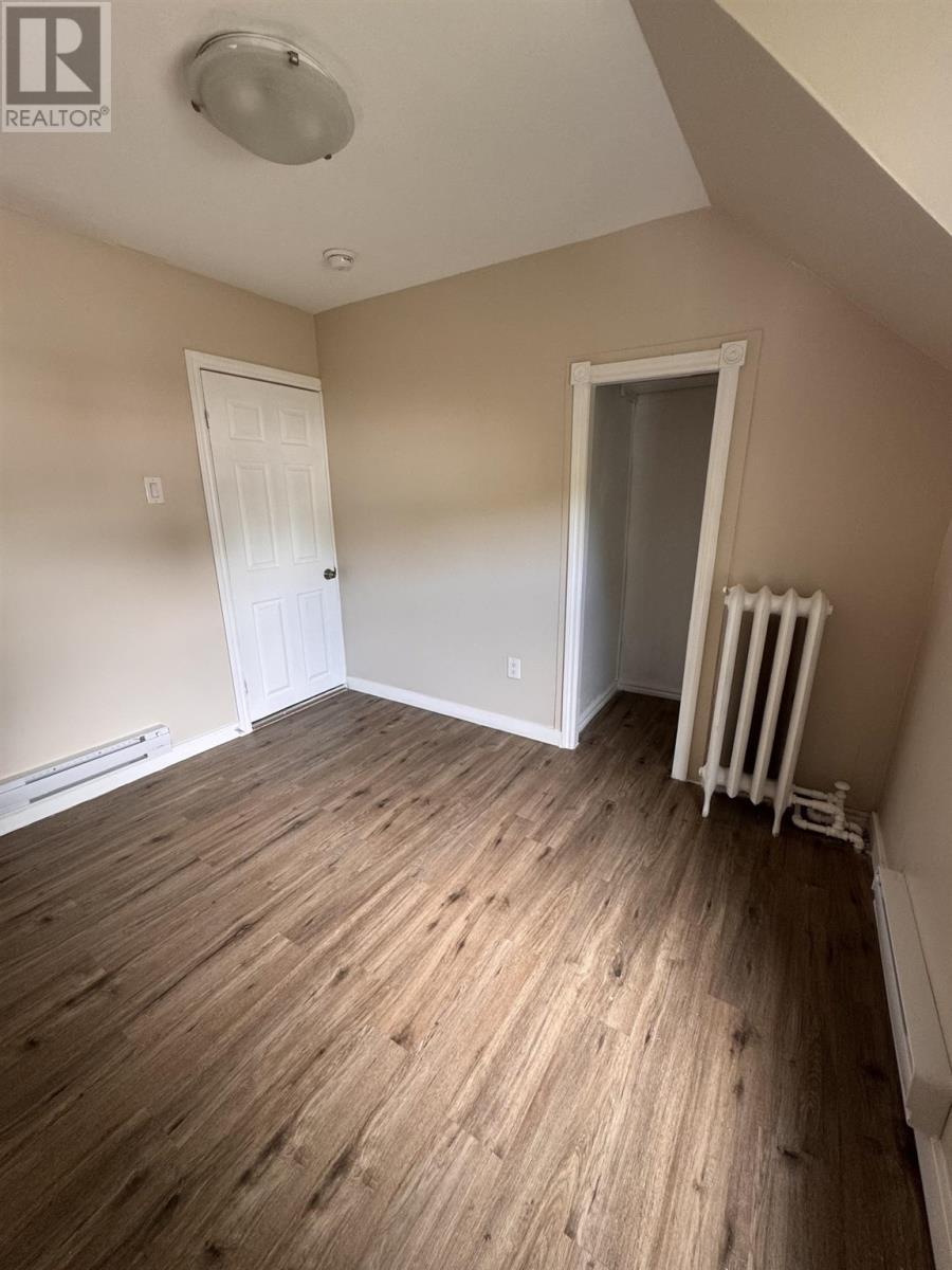 30 Grosvenor Ave, Sault Ste. Marie, ON - Indoor Photo Showing Other Room
