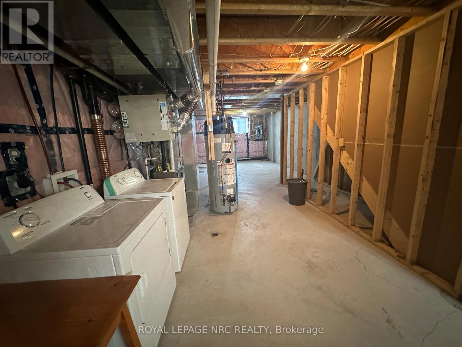 25 - 7768 Ascot Circle, Niagara Falls (Ascot), ON - Indoor