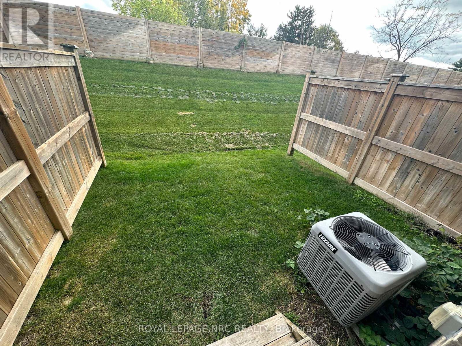 25 - 7768 Ascot Circle, Niagara Falls (Ascot), ON - Outdoor