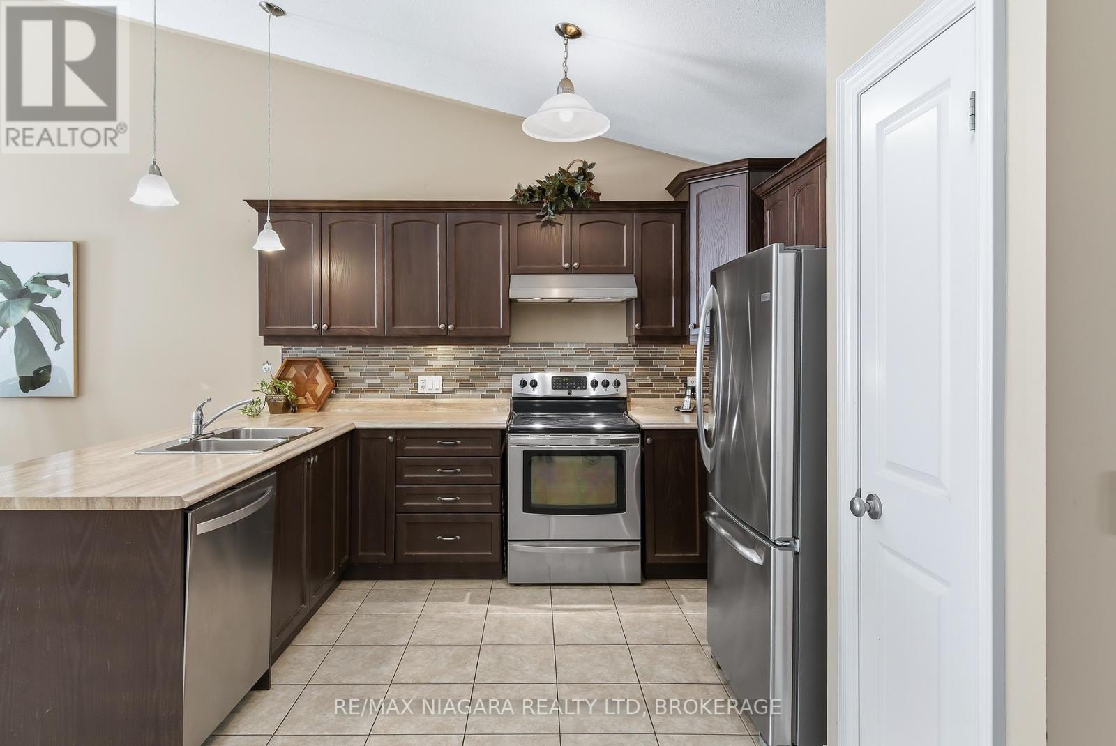 3959 Lower Coach Road, Fort Erie (Stevensville), ON