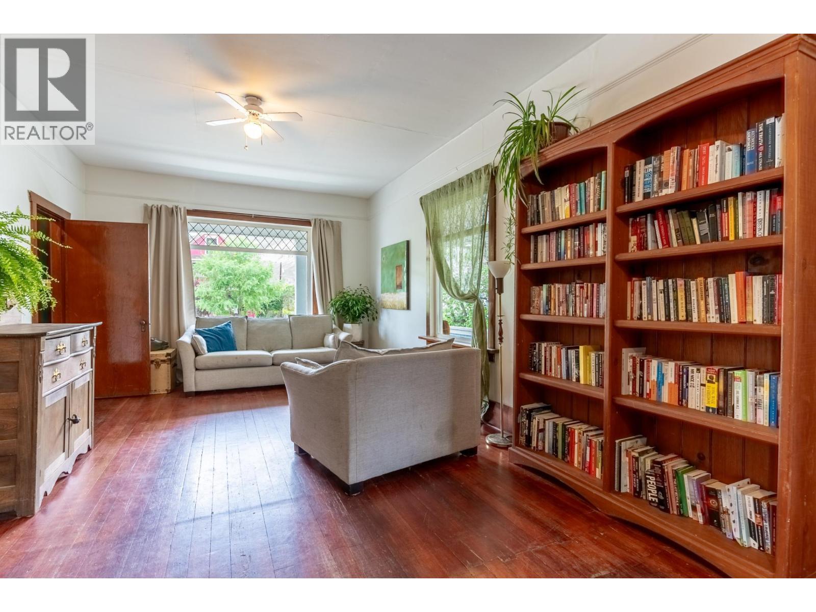 602 Brink Street, Ashcroft, BC - Indoor Photo Showing Office