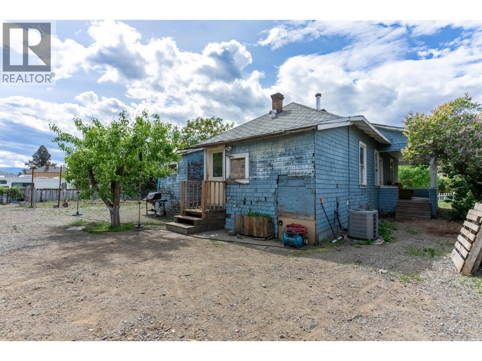 602 Brink Street, Ashcroft, BC - Outdoor