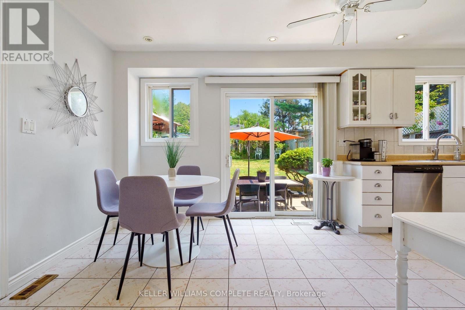 10 Glen Eden Court, Hamilton, ON - Indoor