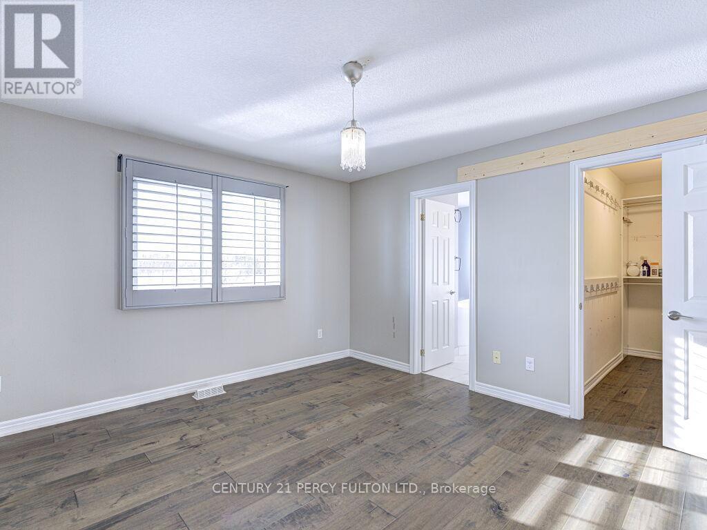 61 Bousfield Rise, Hamilton, ON - Indoor Photo Showing Other Room