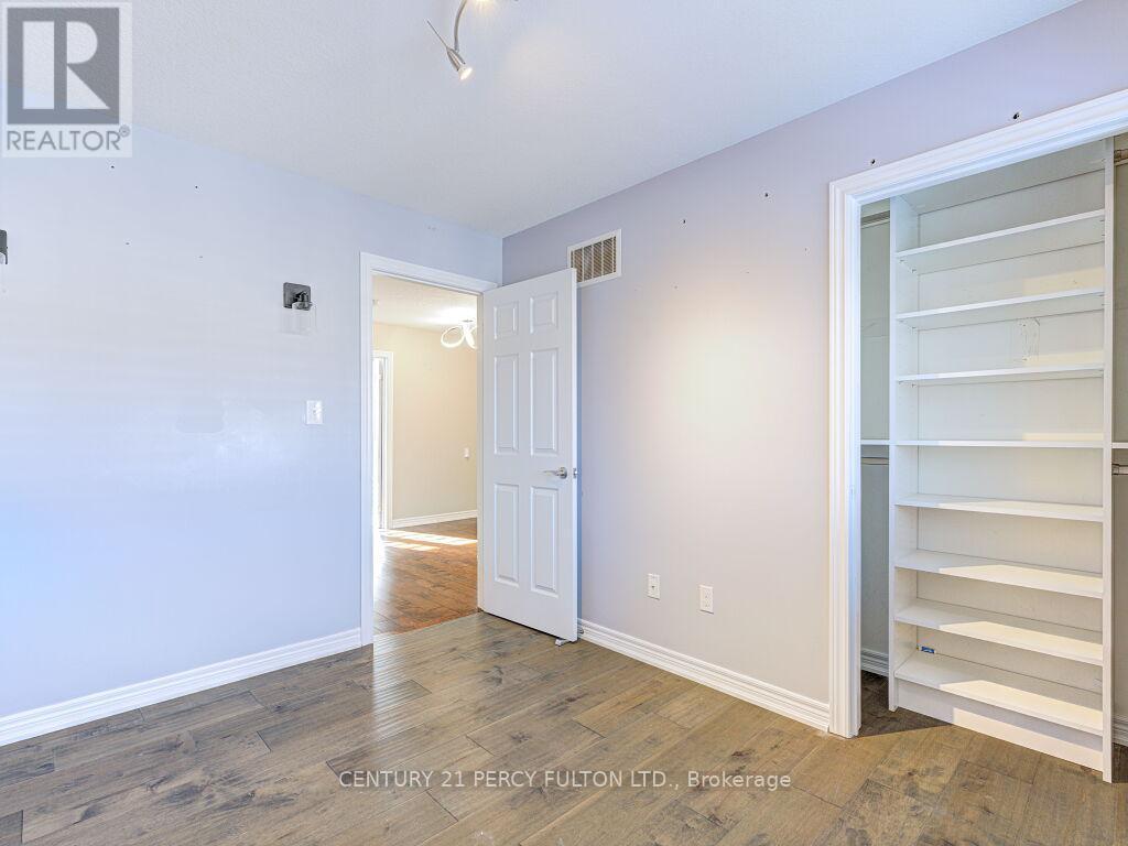 61 Bousfield Rise, Hamilton, ON - Indoor Photo Showing Other Room