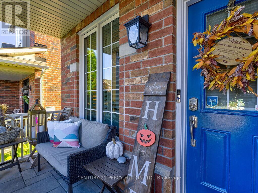 61 Bousfield Rise, Hamilton, ON - Outdoor With Deck Patio Veranda With Exterior