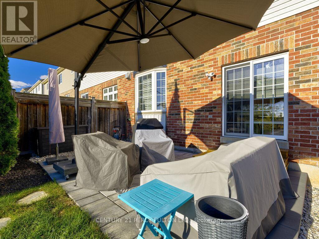 61 Bousfield Rise, Hamilton, ON - Outdoor With Deck Patio Veranda With Exterior