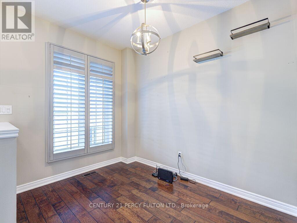 61 Bousfield Rise, Hamilton, ON - Indoor