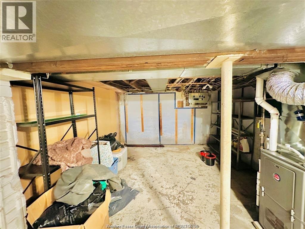 550 Allendale, Windsor, ON - Indoor Photo Showing Basement