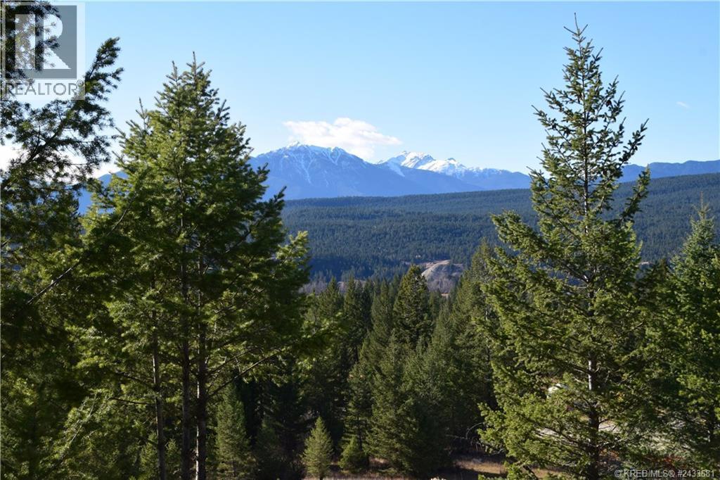 7045 White Tail Lane Lot# 24, Radium Hot Springs, BC