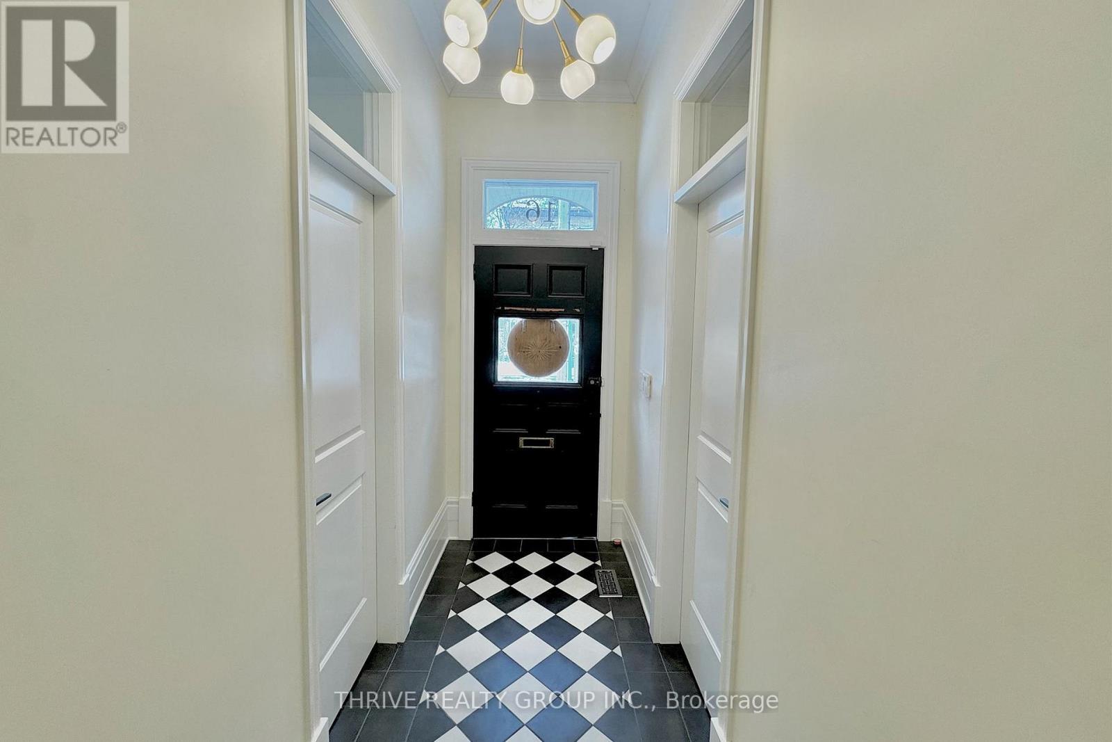 16 Horn Street, London South (South F), ON - Indoor Photo Showing Other Room