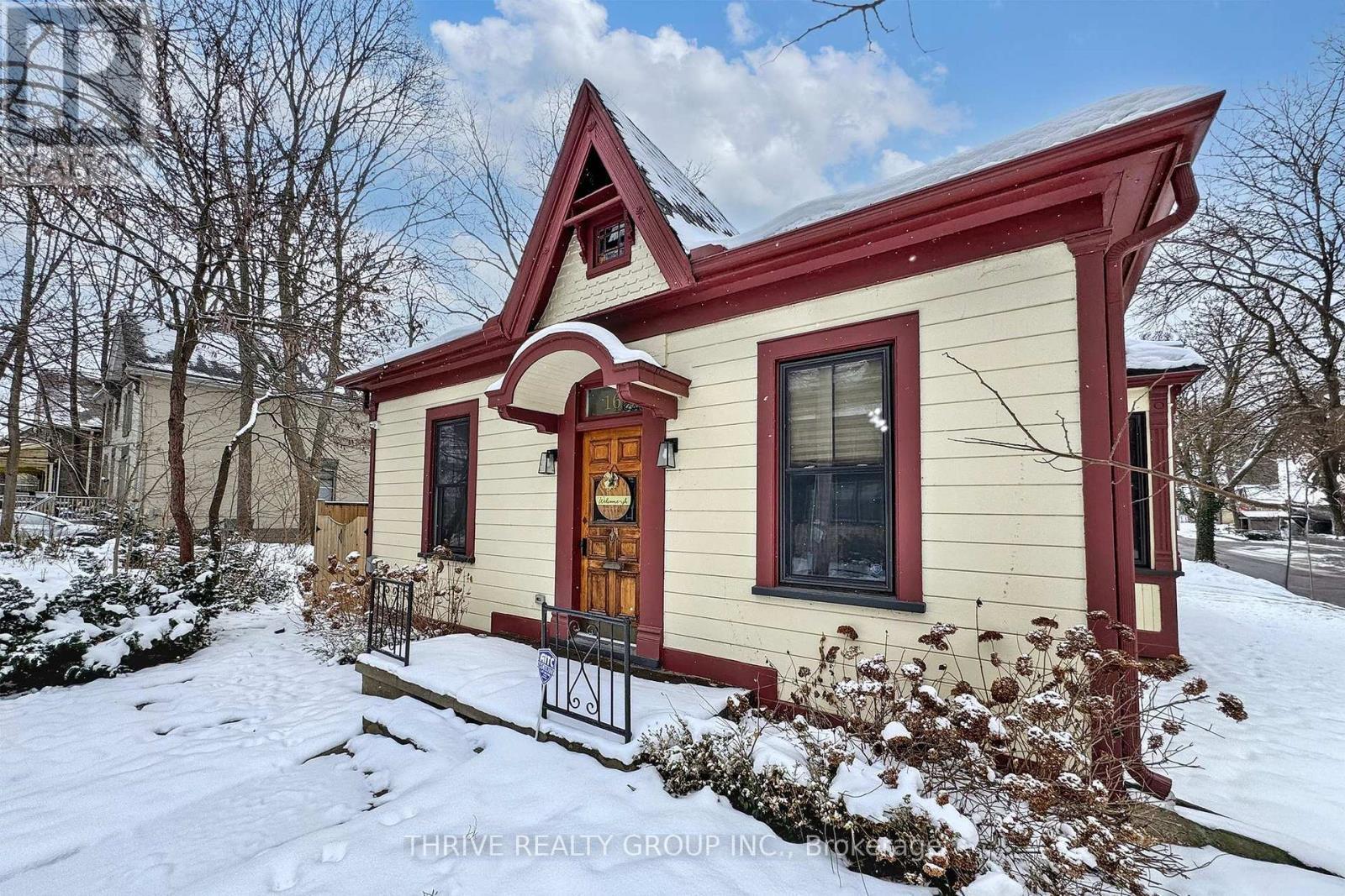 16 Horn Street, London South (South F), ON - Outdoor