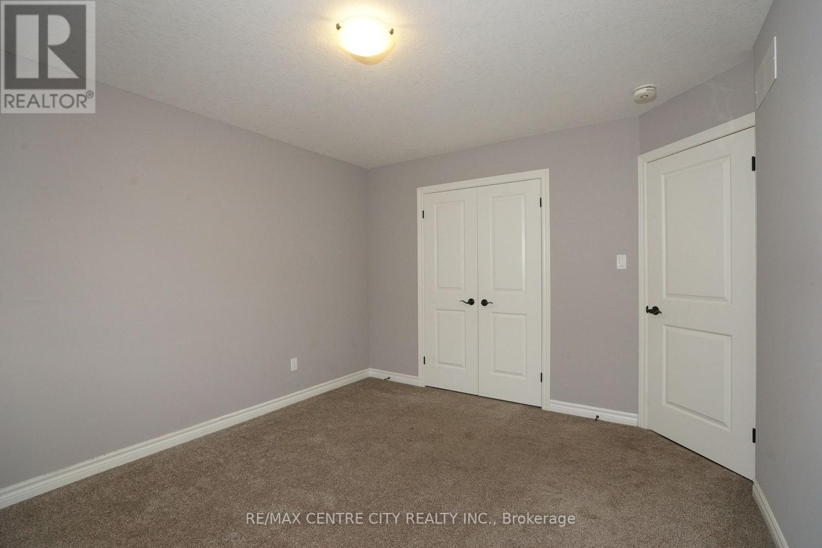 471 Sophia Crescent, London North (North I), ON - Indoor Photo Showing Other Room