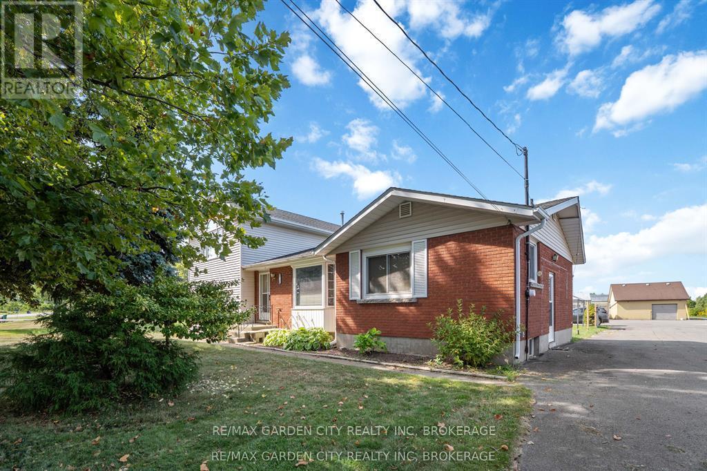 228-234 Read Road, St. Catharines (Bunting/Linwell), ON