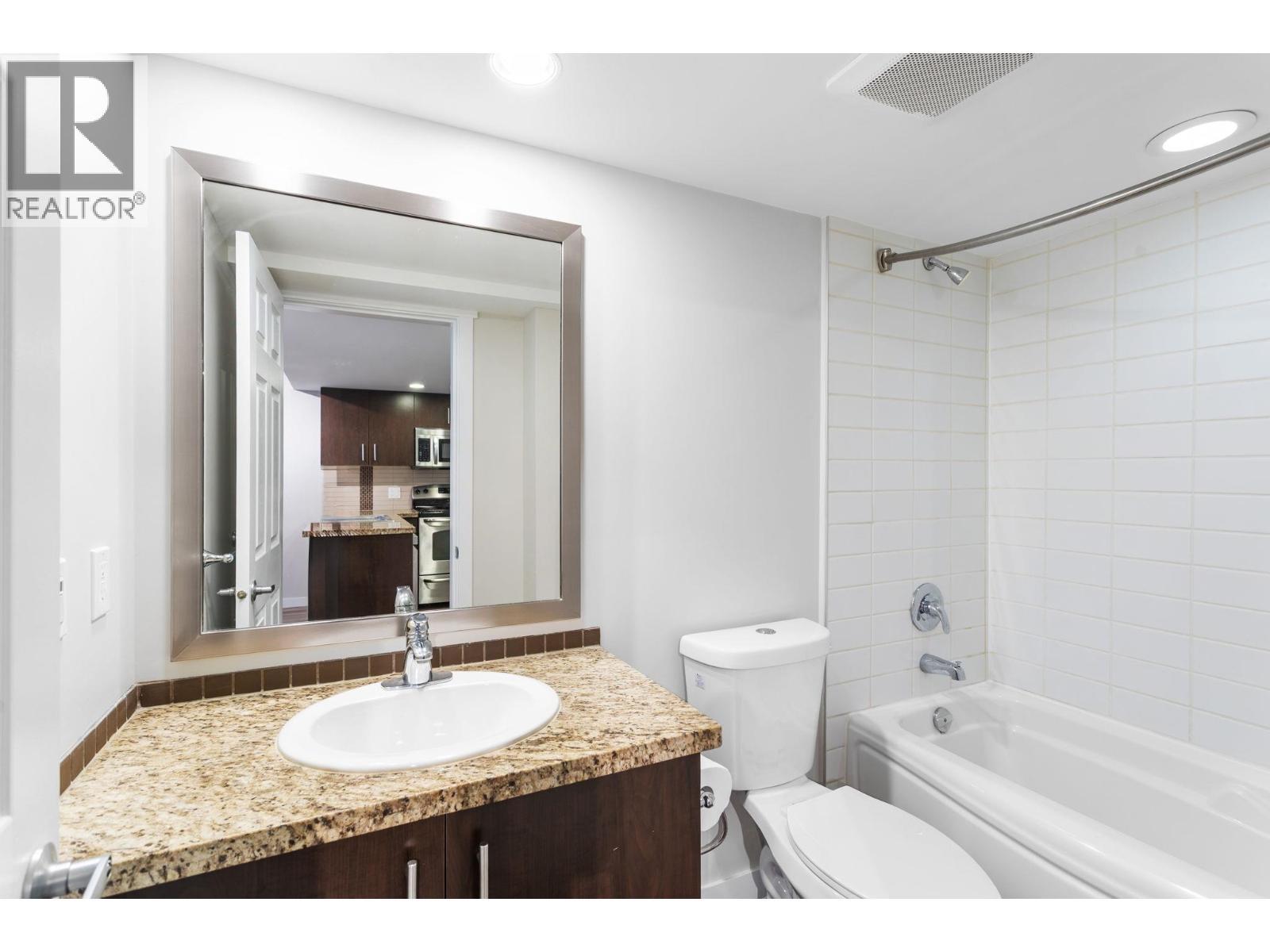 303 200 Keary Street, New Westminster, BC