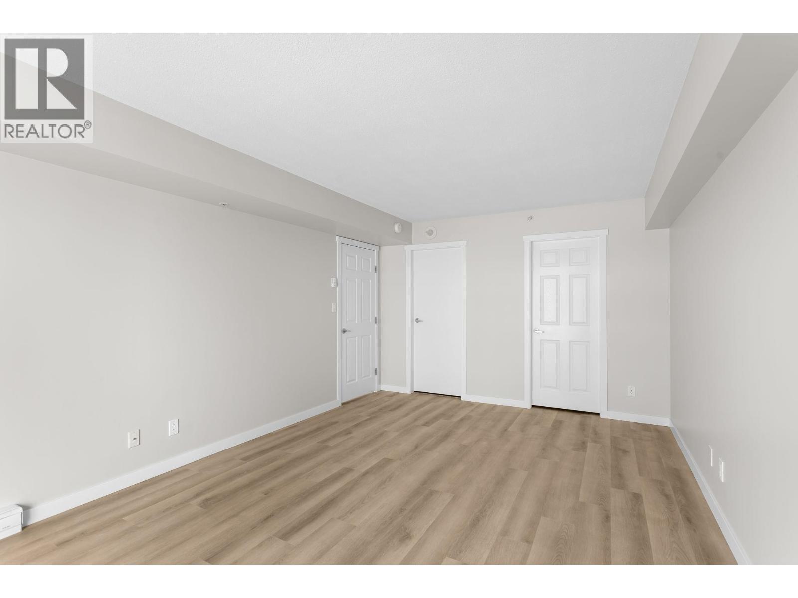 303 200 Keary Street, New Westminster, BC