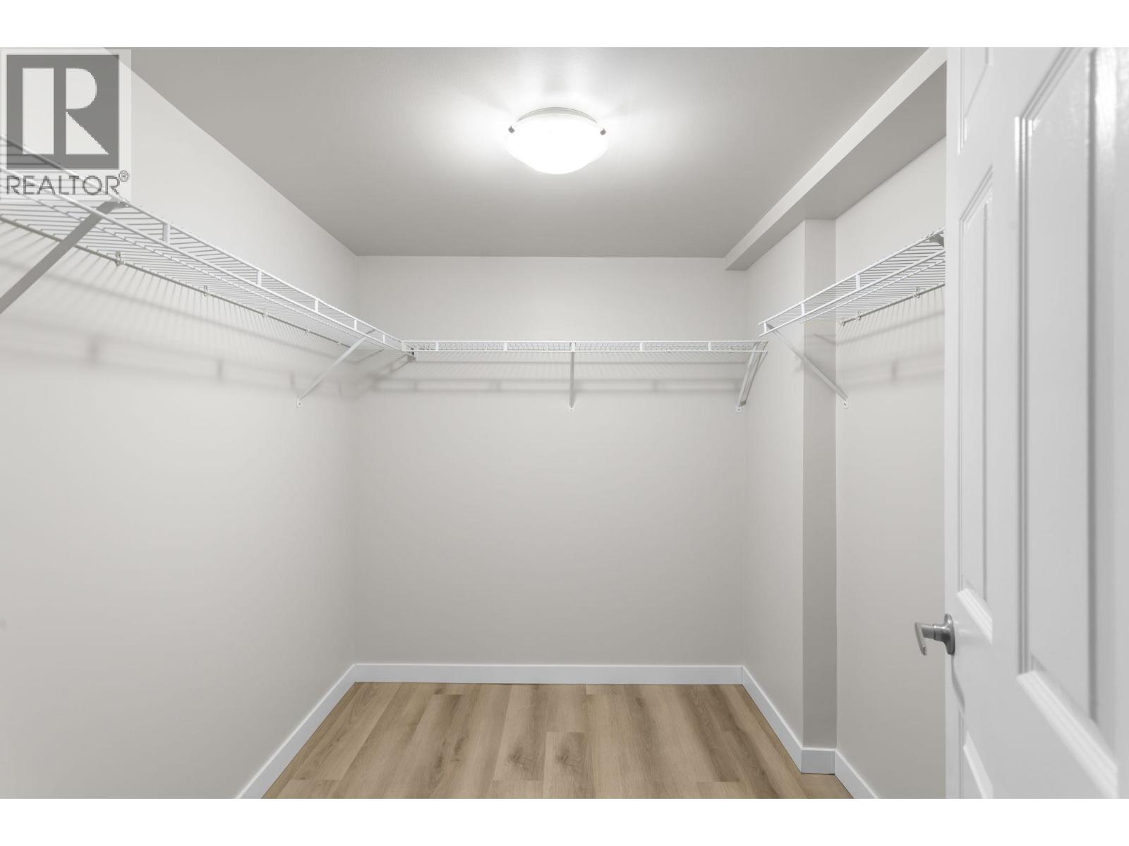 303 200 Keary Street, New Westminster, BC