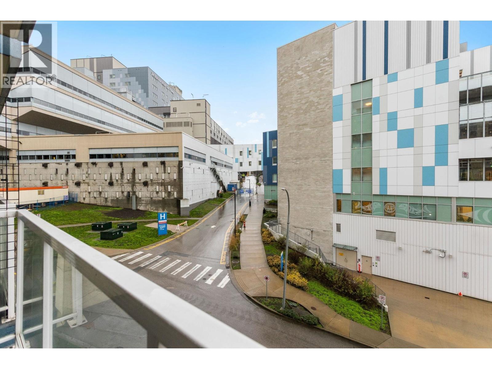 303 200 Keary Street, New Westminster, BC